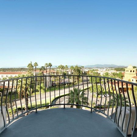 Embassy Suites By Hilton Santa Ana Orange County Airport Exteriör bild