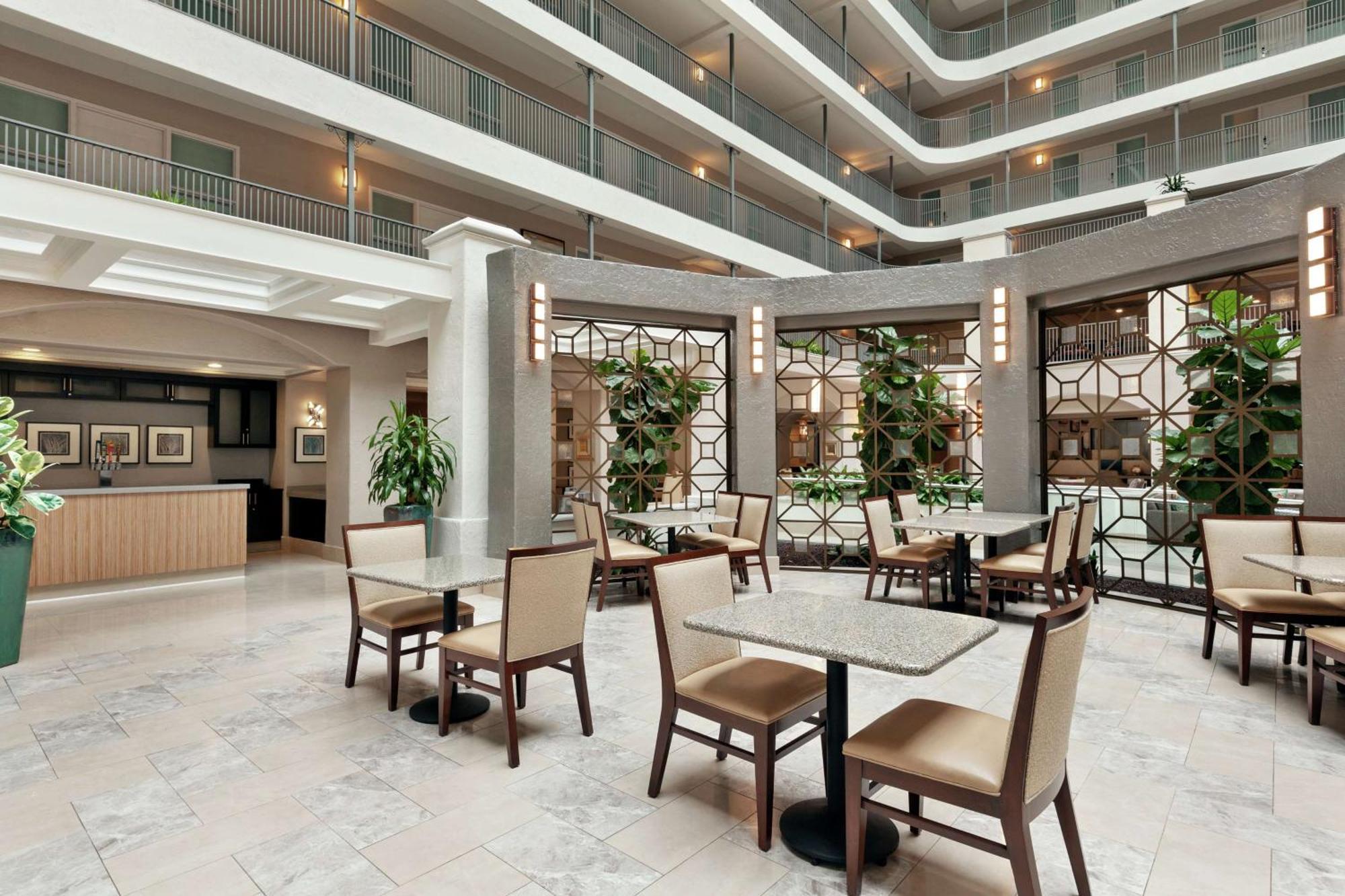Embassy Suites By Hilton Santa Ana Orange County Airport Exteriör bild