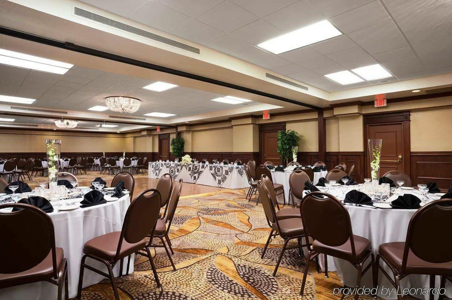 Embassy Suites By Hilton Santa Ana Orange County Airport Exteriör bild